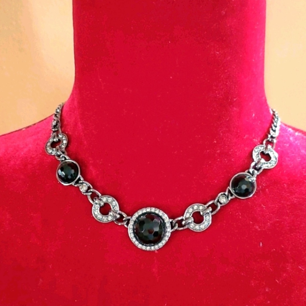 Givenchy Beautiful Necklace Timepiece With Swarovski Crystals 199$